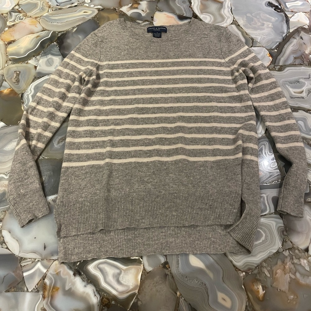 Chelsea + Theodore 100% cashmere sweater